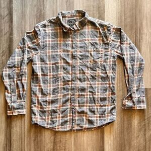 Medium Birch Black Flannel